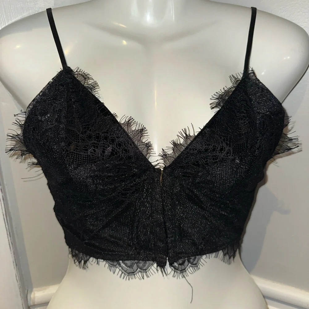NEW PrettyLittleThing Black Lace Trim Bralette